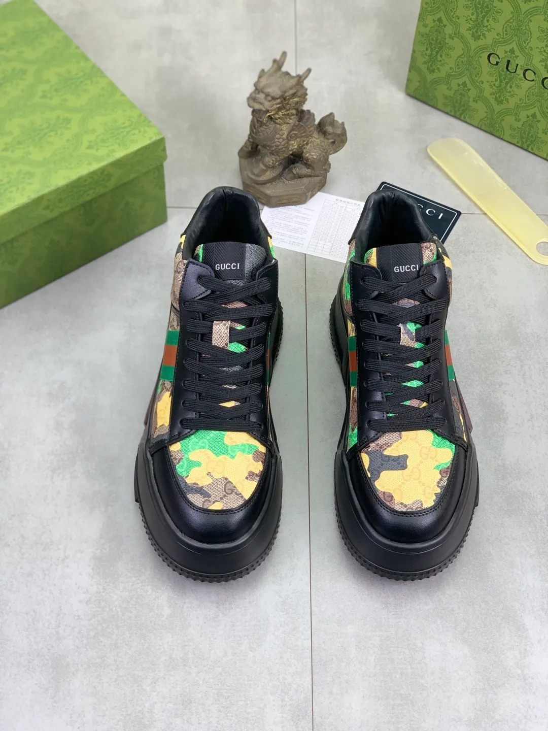 Men's shoes P440 💰[New style]🆘 The latest model from Gucci GUCCI official website🎁Classic casual fashion high-top men's shoes👟Best model💥The version is simple and elegant, exclusive for trendy men. Unique official website latest brand elements👑Gucci original decoration, fashionable and generous, the fabric is original soft calfskin➕Comfortable soft first-layer pigskin lining ✅The official website specifies the wear-resistant casual outsole, the classic model is taken in kind🎬Color: 4️⃣colors available😍Number: 38-44